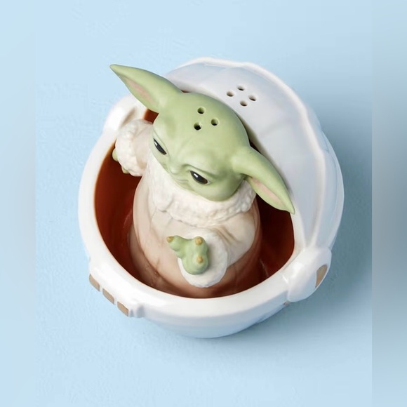 Lenox: Star Wars Mandalorian Lenox 896109 Grogu Figural Salt & Pepper Set BNIB - Picture 3 of 10